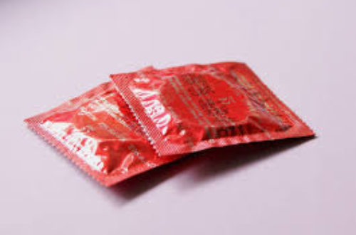 Article : Le préservatif masculin : comment bien le mettre ?